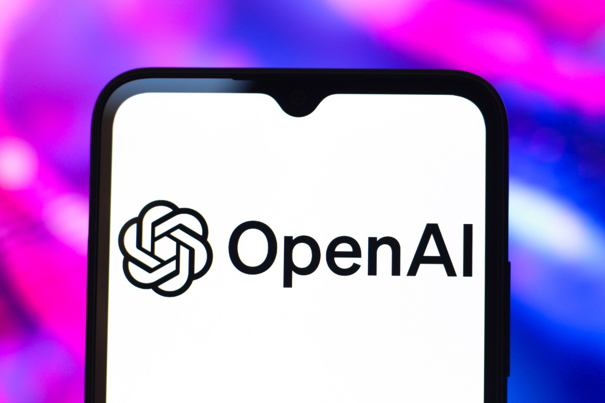 传 OpenAI 正打造 AI Agent 手机：用 AI 替代所有 App
